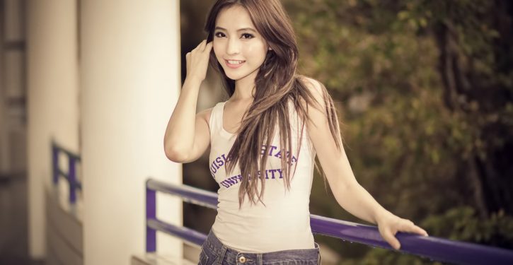 Playful Banter And Flirting Attracts Vietnamese Girls International Dating Advice For Men